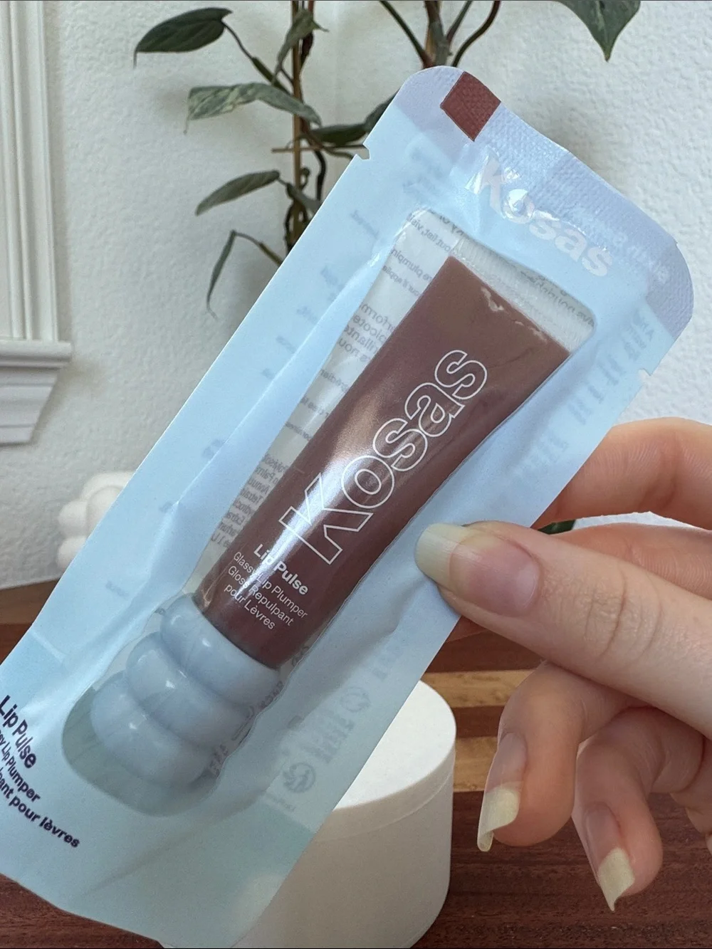 Kosas Lip Pulse Lip Plumper - Sixth Sense SHEER WARM BEIGE